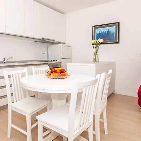 Διαμέρισμα Avenue Ντουμπρόβνικ