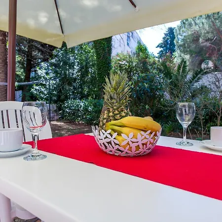 Avenue アパート *